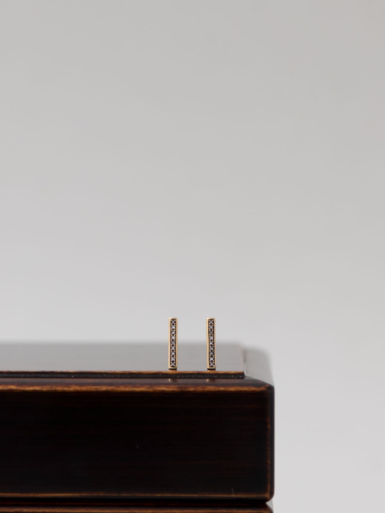 mederu jewelry メデルジュエリー　ピアス　bar pierce Plain diamond bar pierce -WG- / 現品 – MEDERU