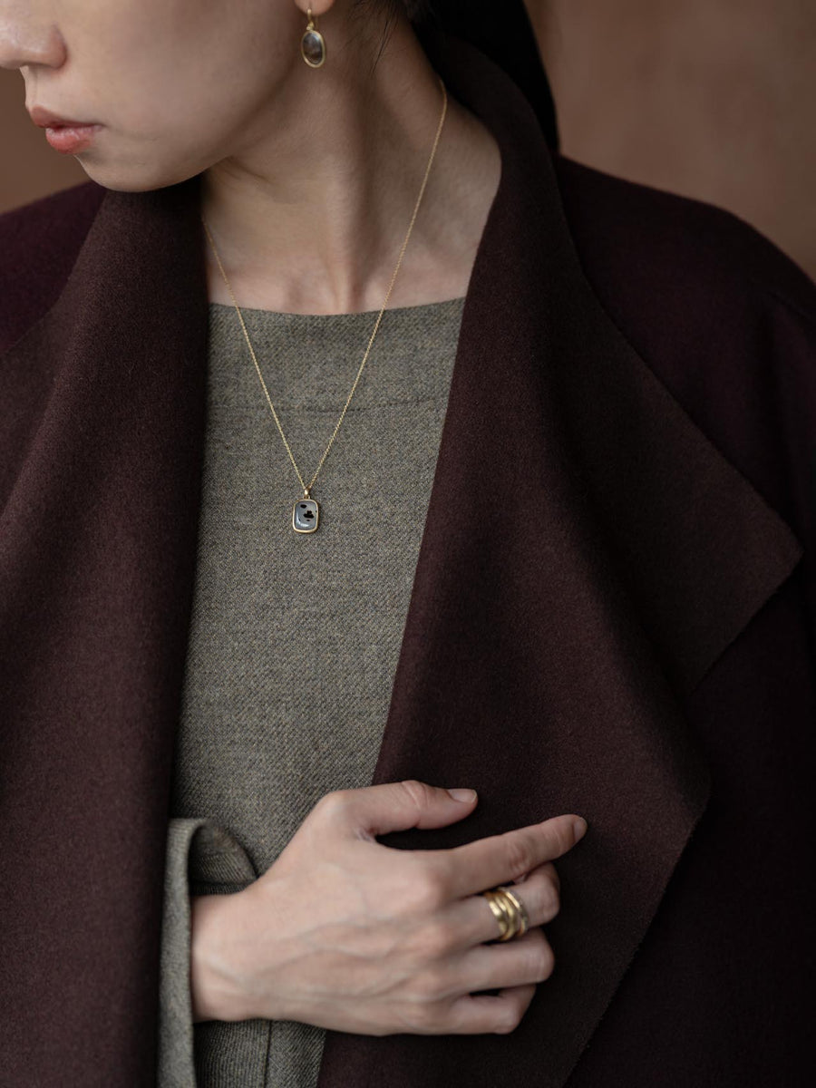 Agate square necklace