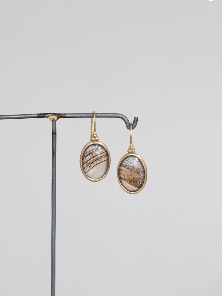 Agate oval hook pierce M