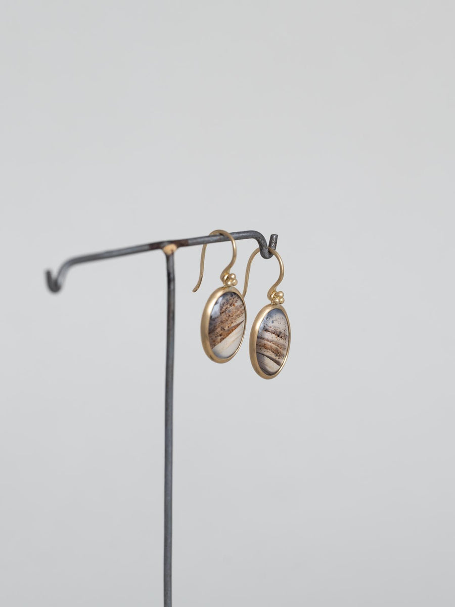 Agate oval hook pierce M