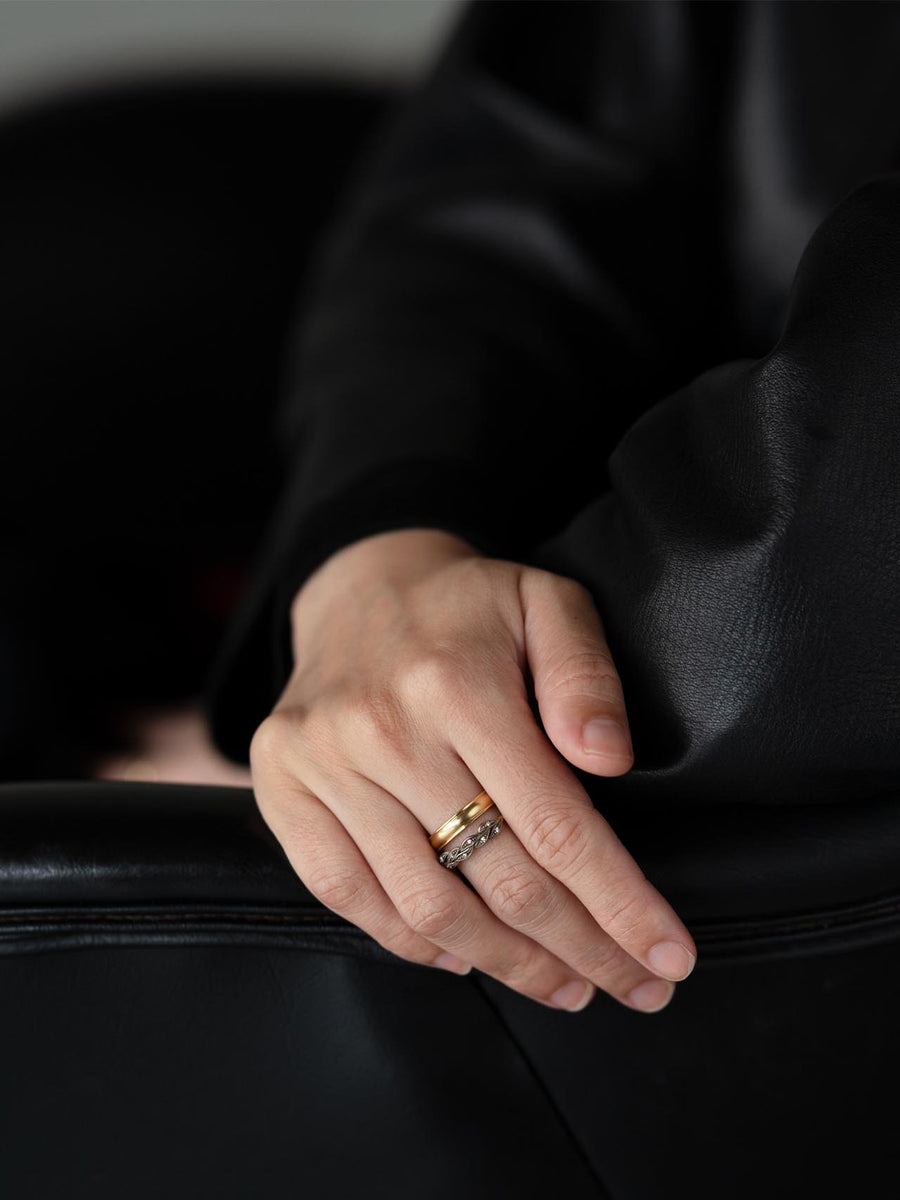 Relief laurel ring Ⅰ