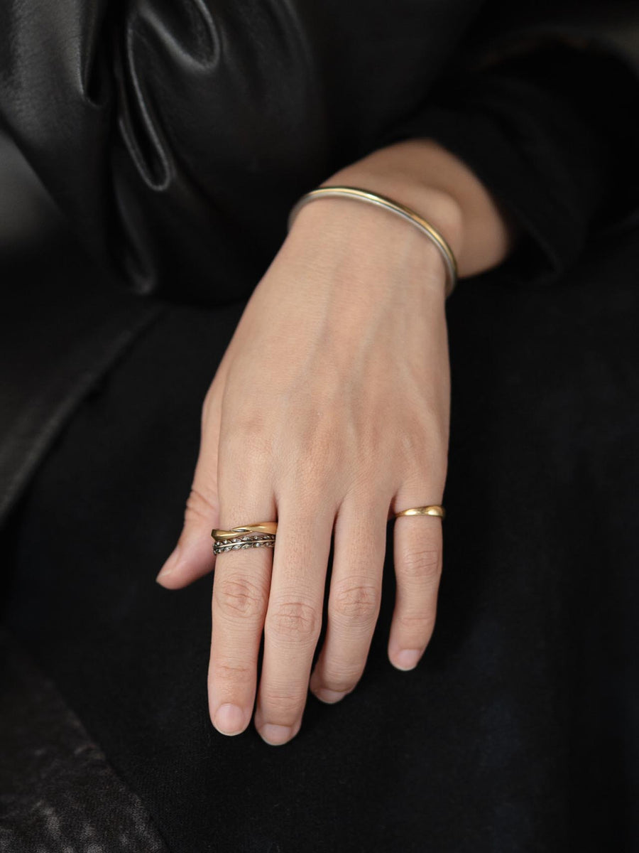 Relief laurel ring Ⅲ