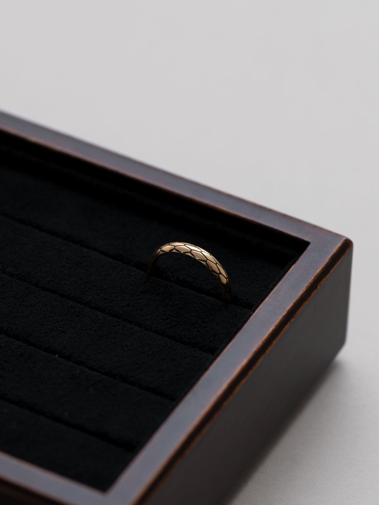 Plain snake ring / 現品 – MEDERU