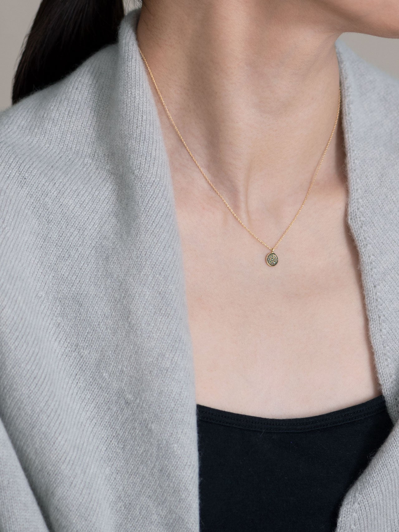 Pave round necklace – MEDERU