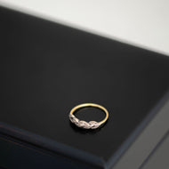 Tiny-dia laurel ring / 現品 – MEDERU