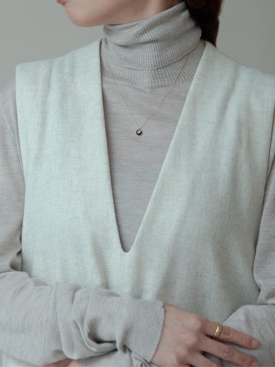 Mother of pearl dome midi necklace -black- / 現品